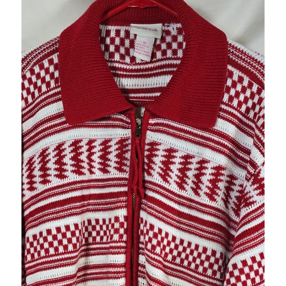 Crystal Kobe Women's‎ XL Red White Geometric Zip Up Collared LS Sweater Ski